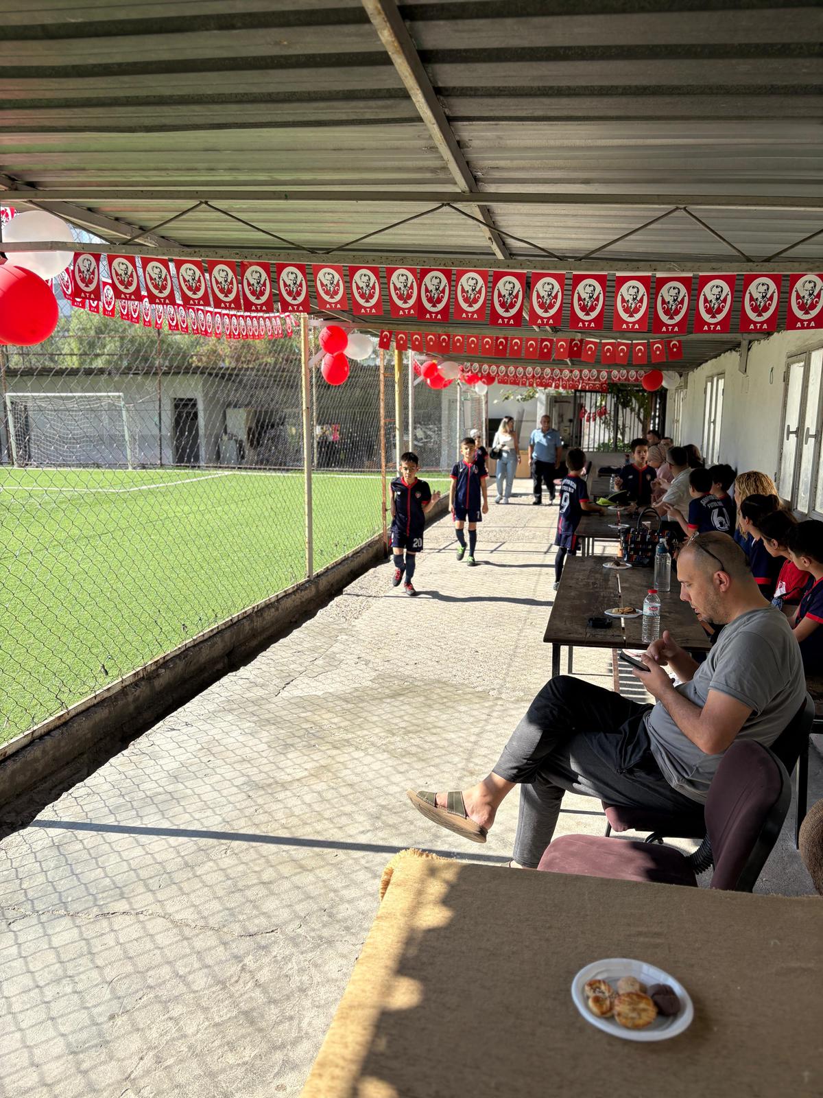 Şampiyon Çocuk FK galeri fotoğrafı 7